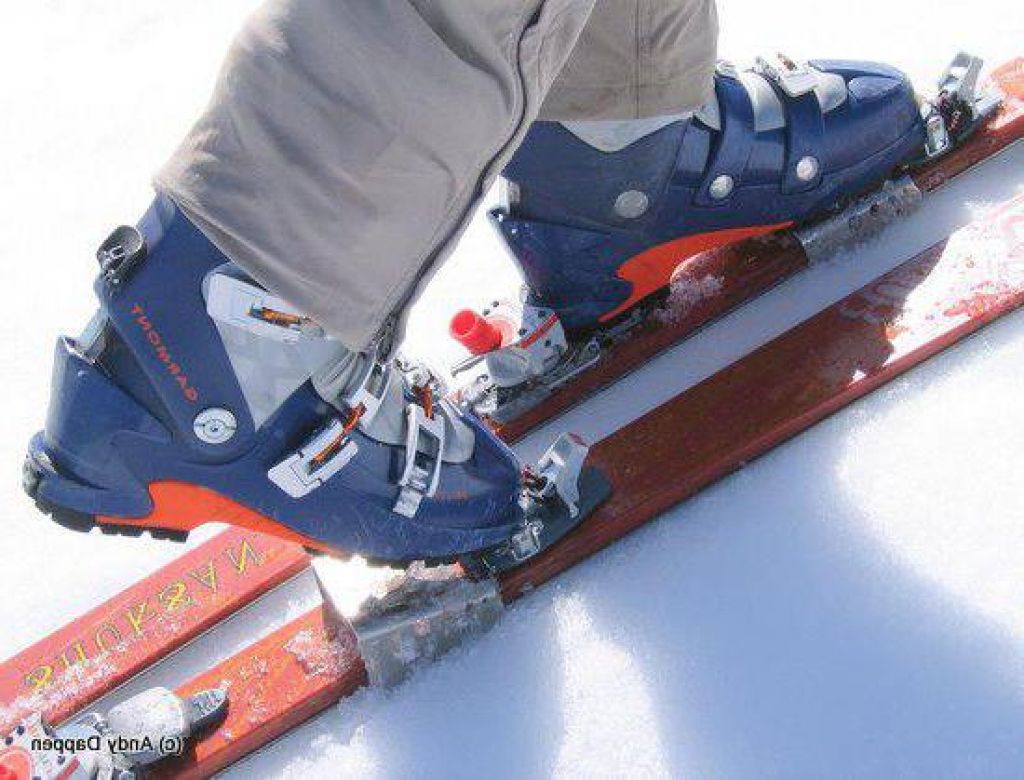 Как крепятся ботинки к лыжам