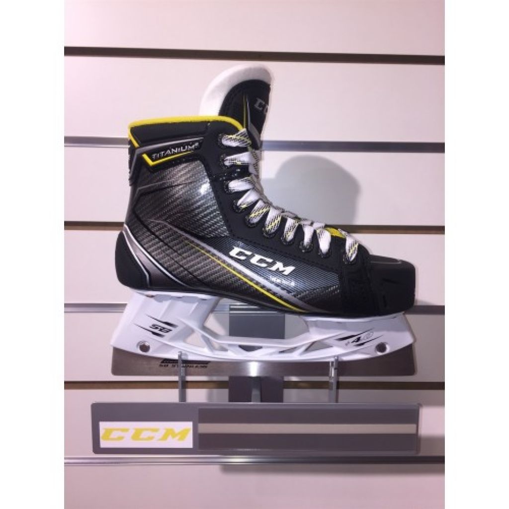 Коньки с мячом. Коньки ccm Tacks Titanium 2. Коньки ccm Titanium 3 Bandy. Коньки для БЕНДИ ccm Tacks Titanium 2 SR. Коньки Reebok Titanium Bandy.