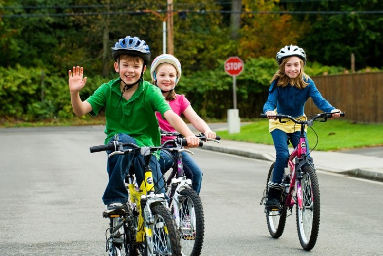 Общие советы, как научить ребенка ездить на велосипеде: