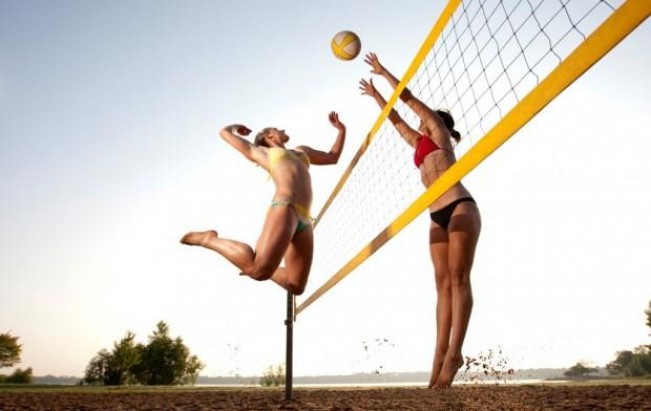 Правила пляжного волейбола: особенности техники