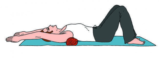 Упражнения йоги для улучшения осанки