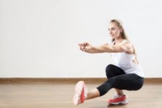 Тренировочная программа упражнений для домашнего фитнеса на все части тела